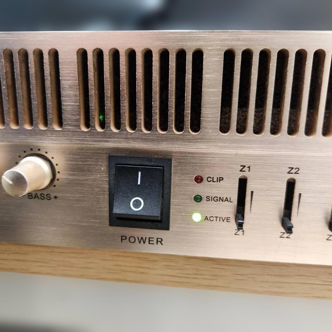 ★★CLASSIC PRO　アンプ　CMP350　ミキシングアンプ