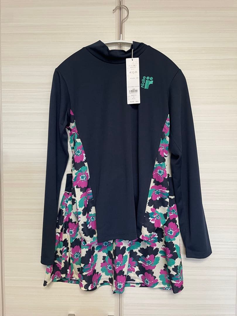 【新品】ローチェ 上下セットアップ Mサイズ ネイビー 花柄 テニスウェア