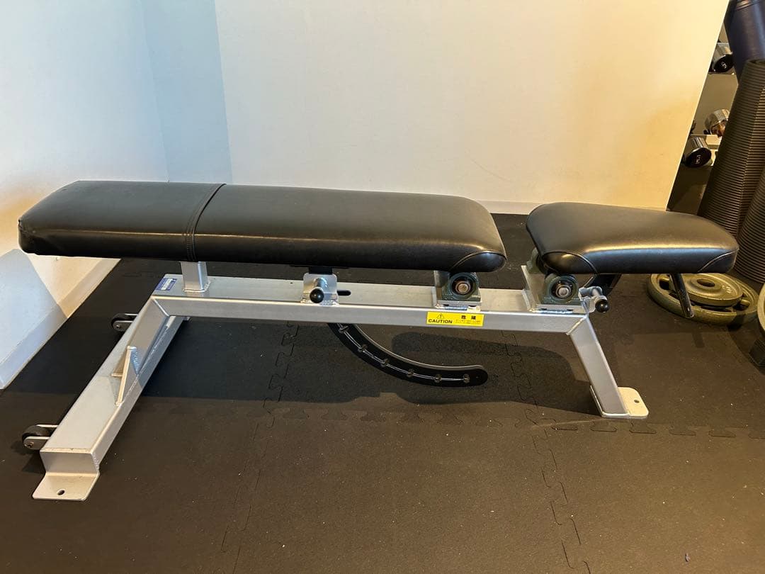 Think Fitnessパワービルダーアジャスタブルベンチ ゴールドジム⑤