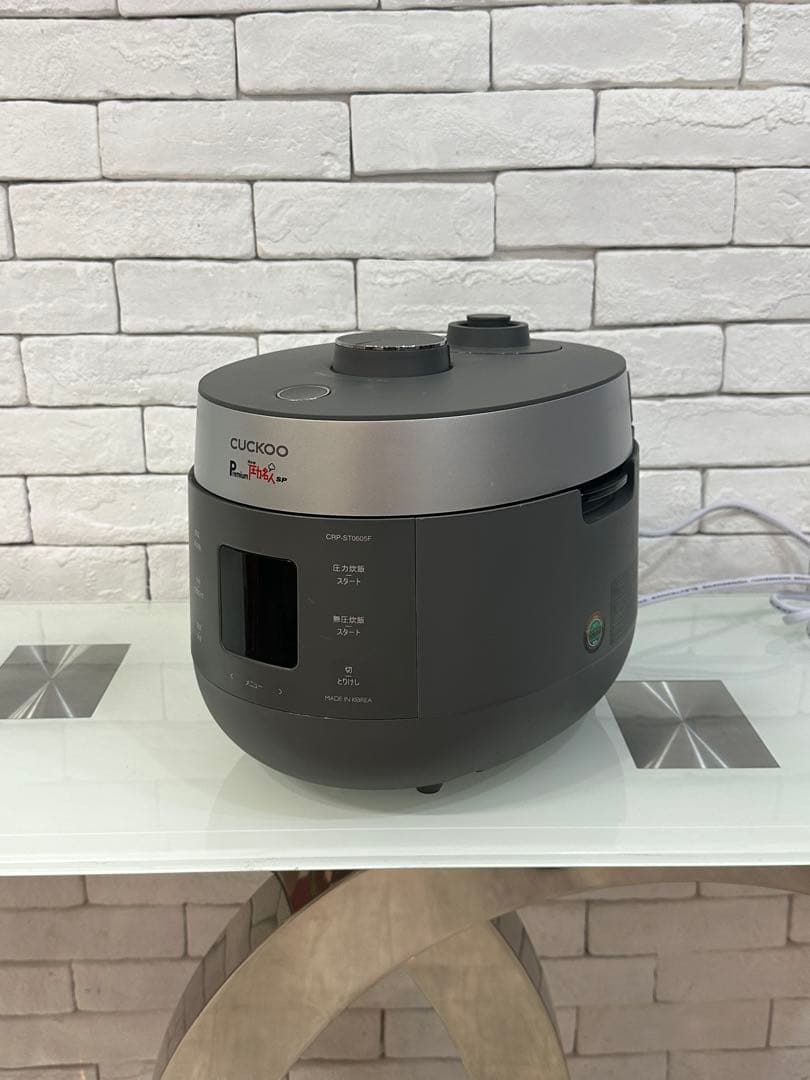 【東京都23区内は送料無料】cuckoo 圧力　無力　炊飯器　玄米　CRP