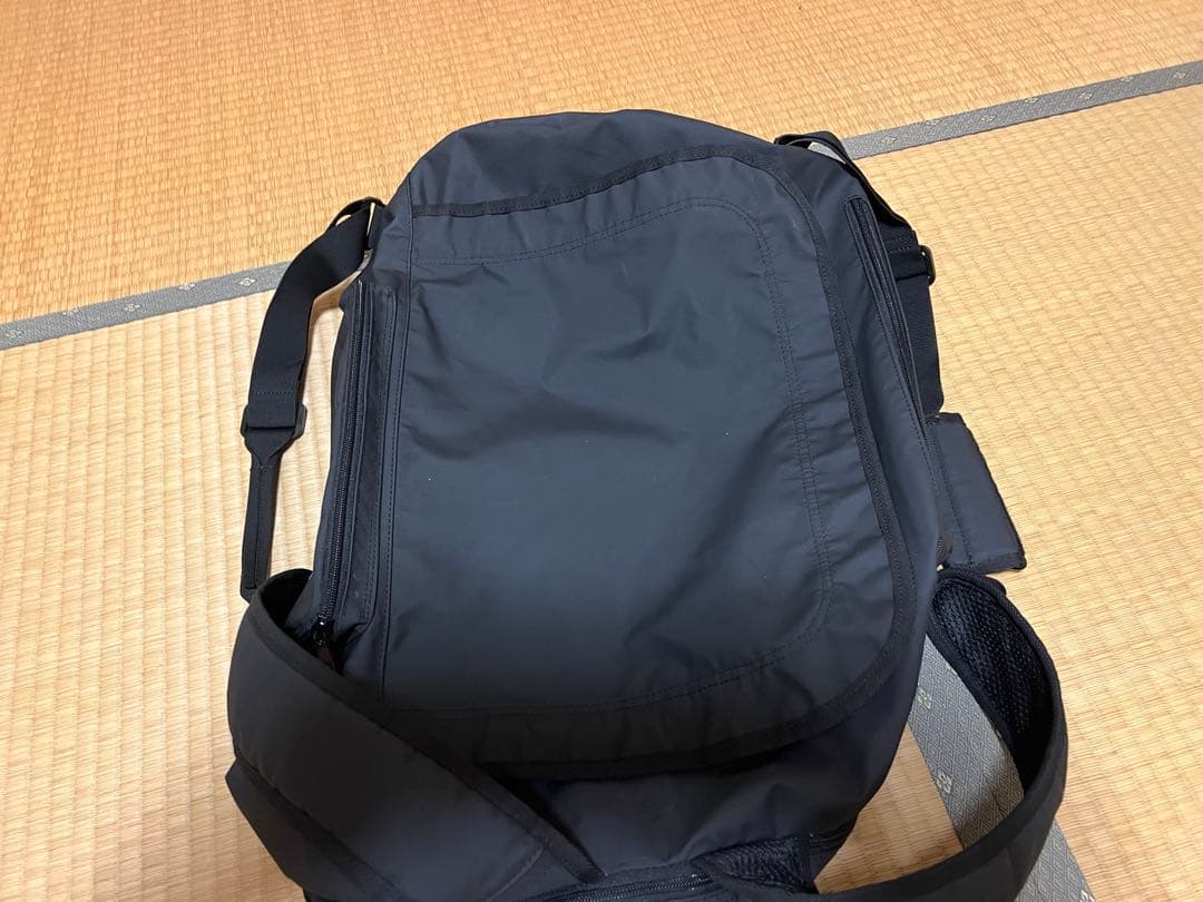 ルースイソンブラ LUZ ACTIVE 2WAY BAG ブラックバックパック