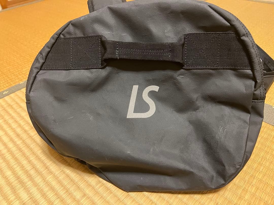 ルースイソンブラ LUZ ACTIVE 2WAY BAG ブラックバックパック