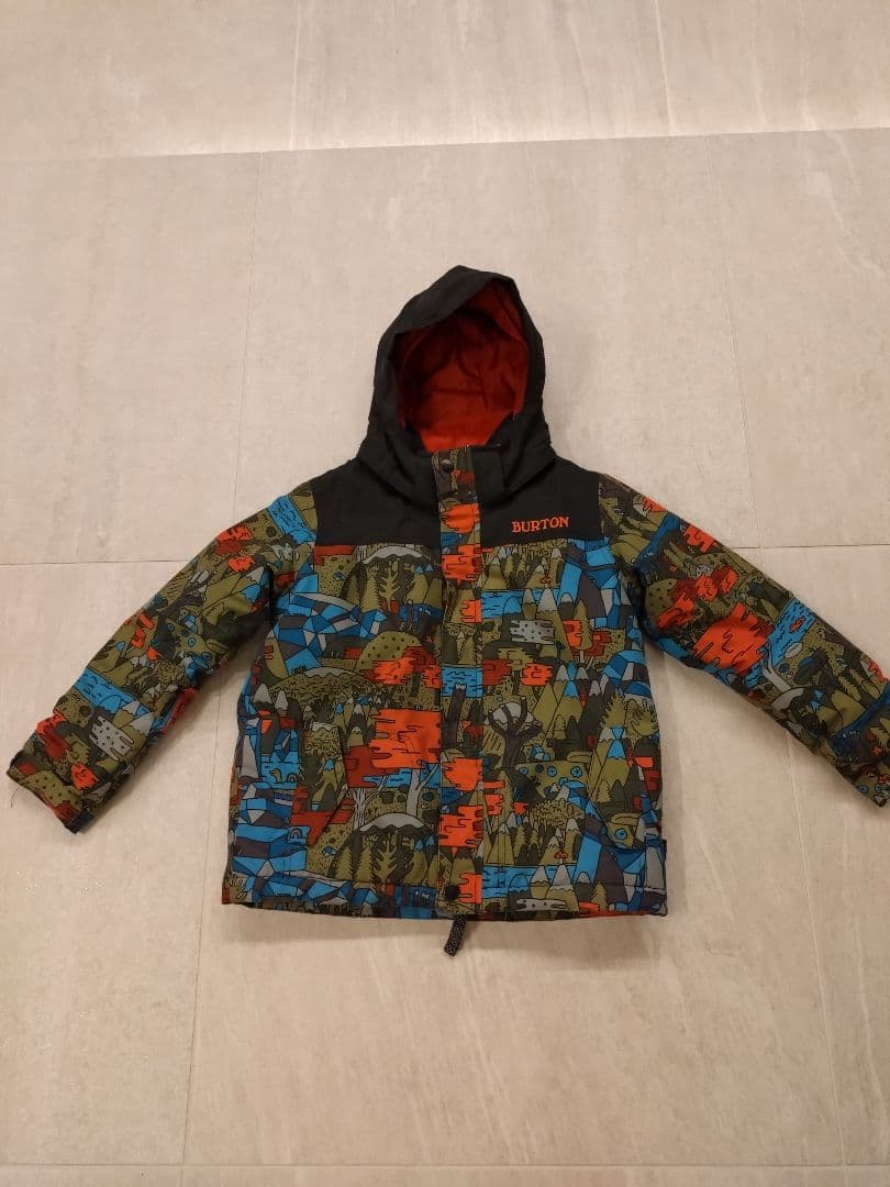 BURTON スノーボードウェア 子ども用　上下セット　5/6T