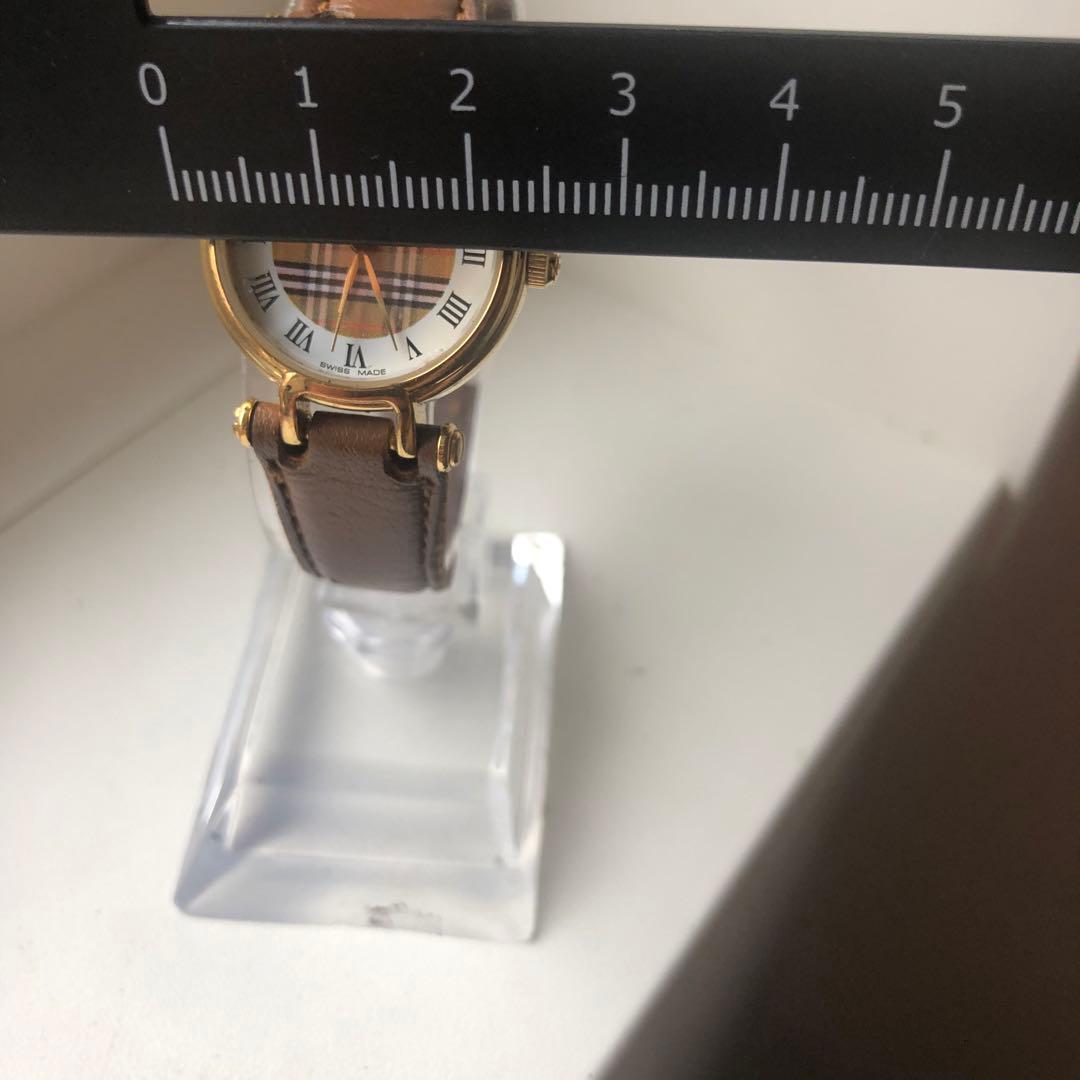 Burberry バーバリー レザーベルト 腕時計 ノバチェック柄　電池新品