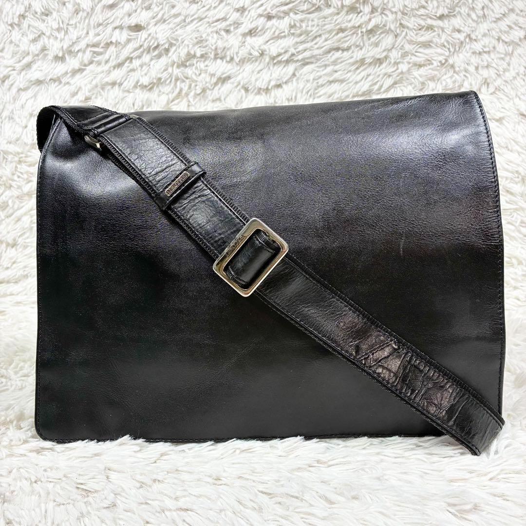 【美品】 ビスコンティ レザー メッセンジャーバッグ ブラック ショルダーバッグ