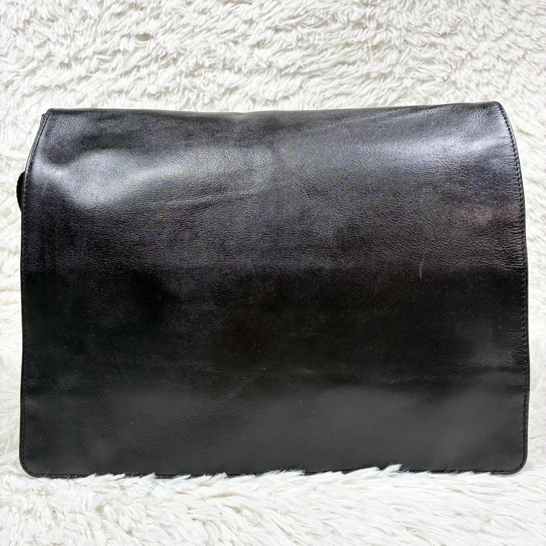 【美品】 ビスコンティ レザー メッセンジャーバッグ ブラック ショルダーバッグ