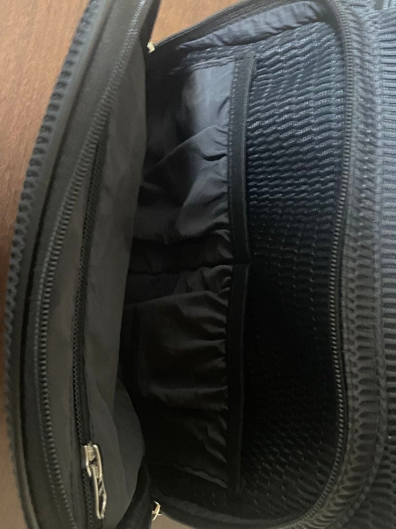 qbag paris louvre parents ダークグレー