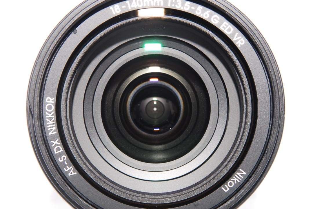 ほぼ未使用Nikon AF-S DX 18-140mm F3.5-5.6G VR
