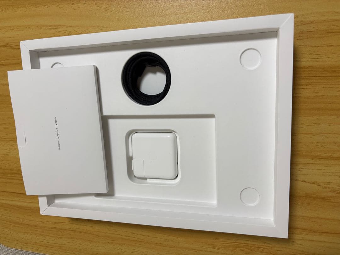 14インチ MacBook Pro M4チップ 512GB