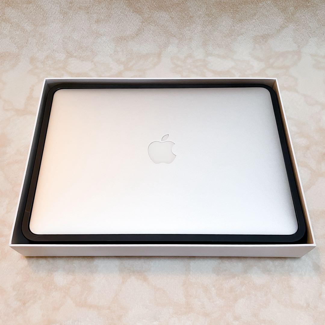 【Apple●MacBook Air 13インチ Early 2014／美品】