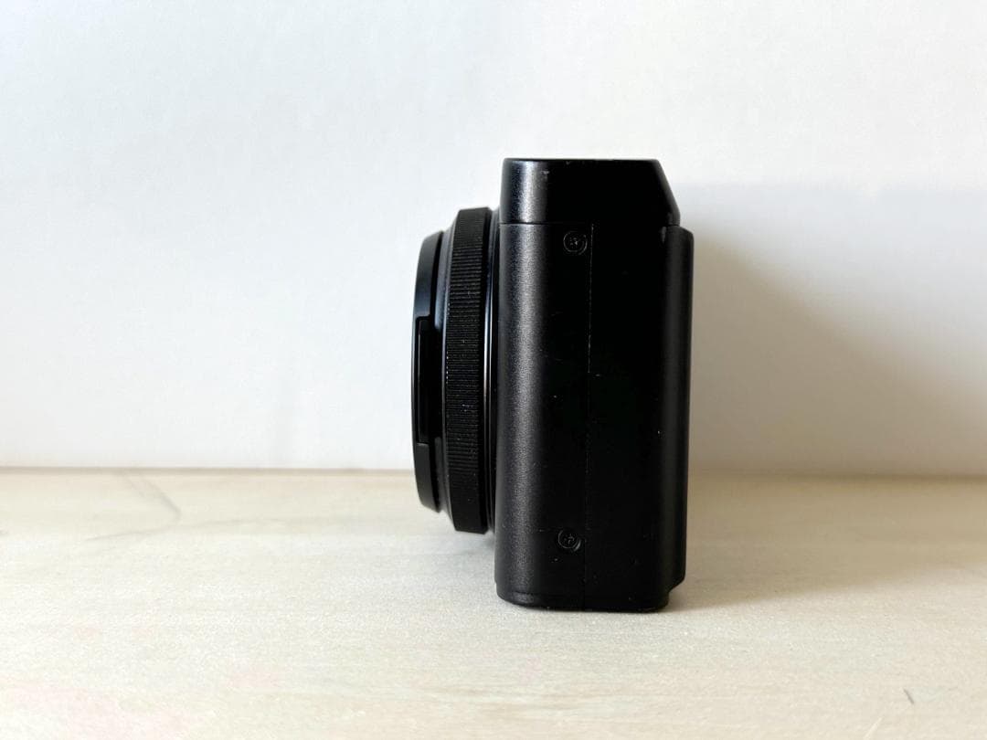 ■ほぼ新品■ 値下げ　FUJIFILM XF10 ブラック