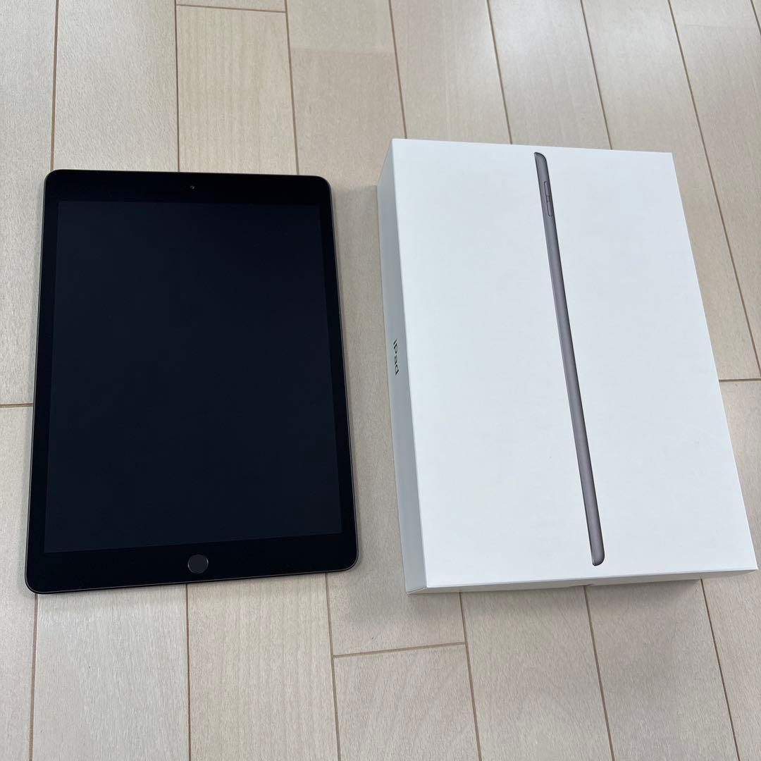 iPad 第8世代 本体