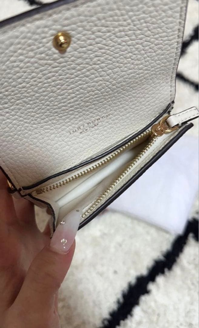 Tory Burch ホワイト レザー キーケース