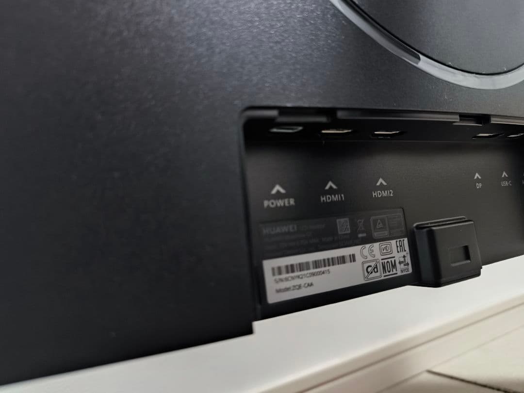 ファーウェイ　mateview 34インチ