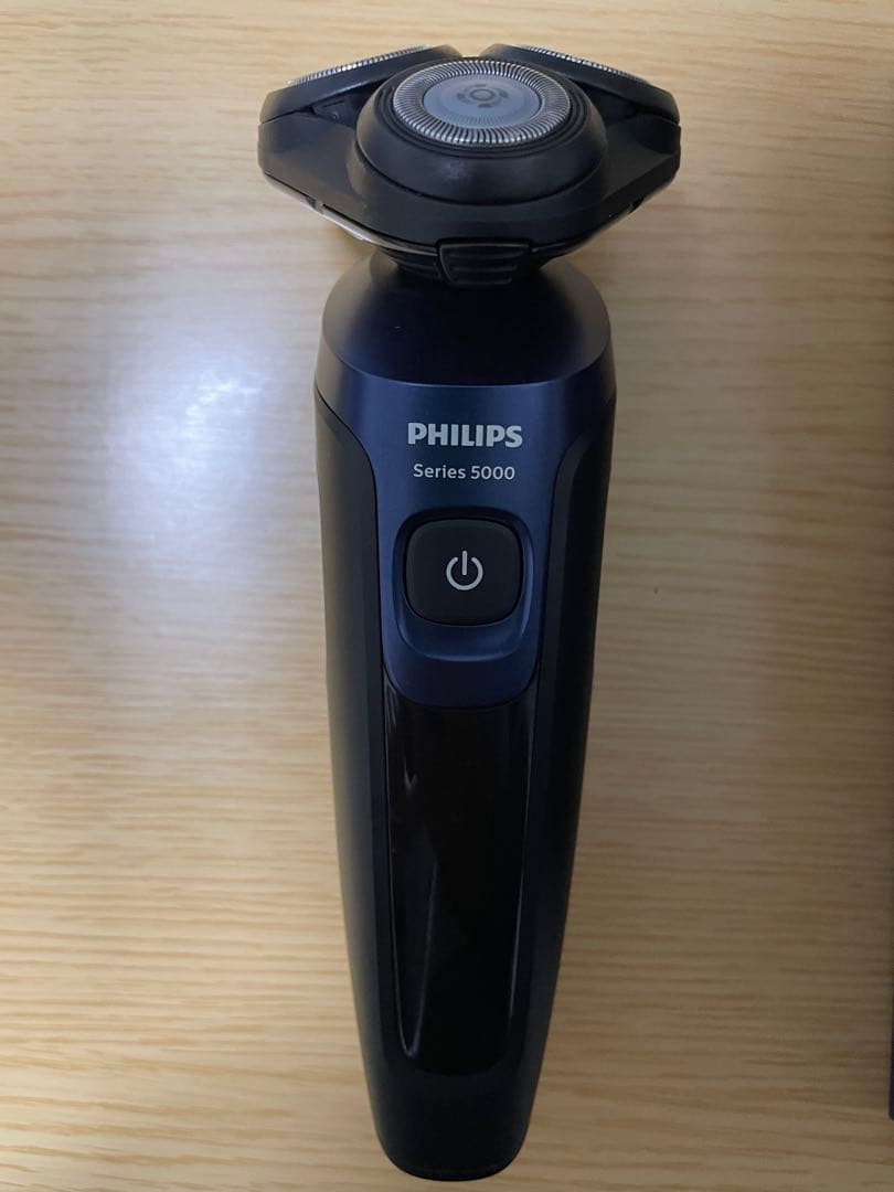 フィリップス 5000 シリーズ メンズ　電動シェーバー　電気シェーバー