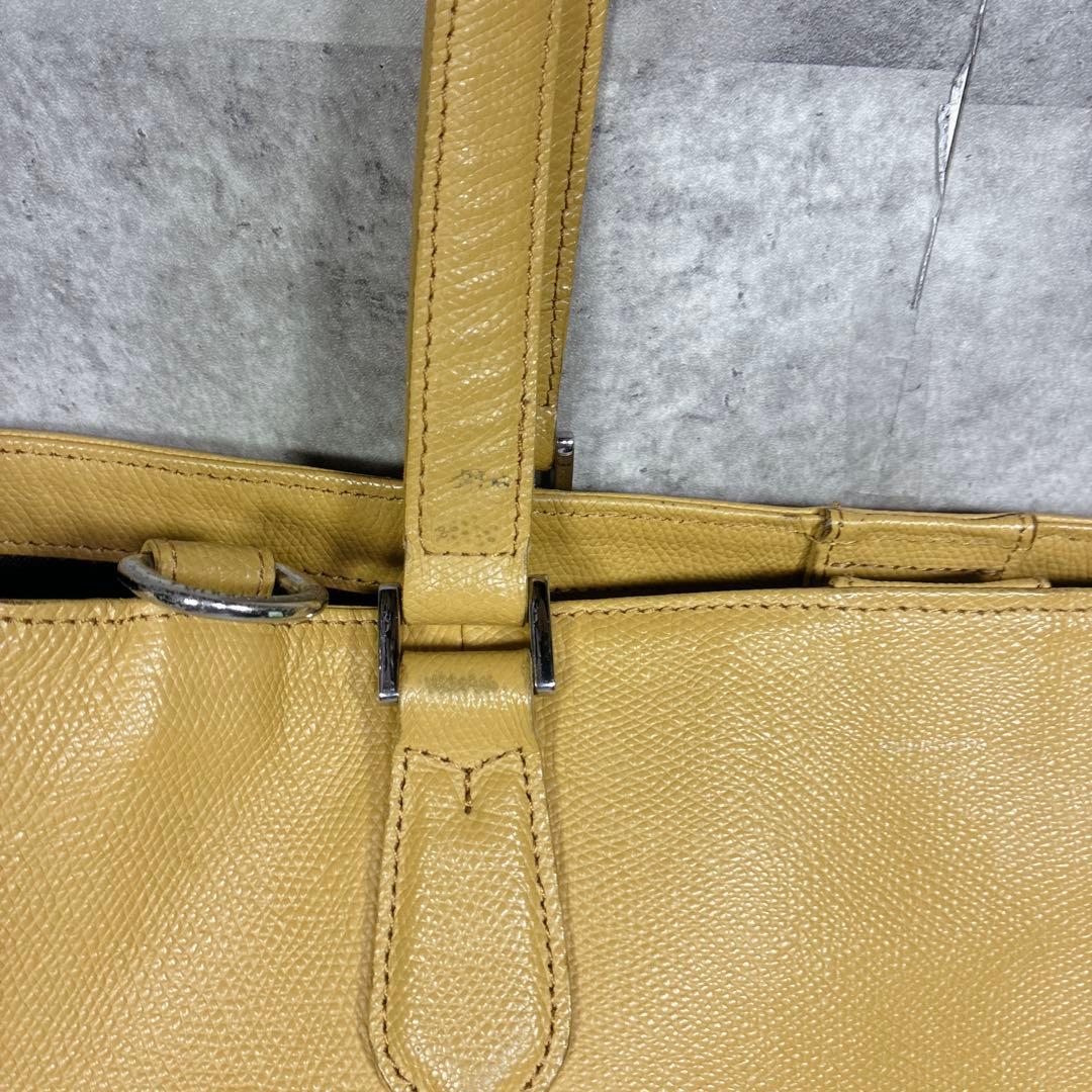 【良品】✨PELLE MORBIDA レザー　2wayトートバック　大容量 YE