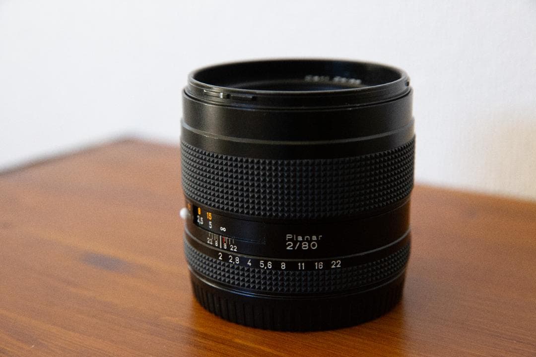 フィルムカメラ Contax 645 Planar T* 80mm f2.0