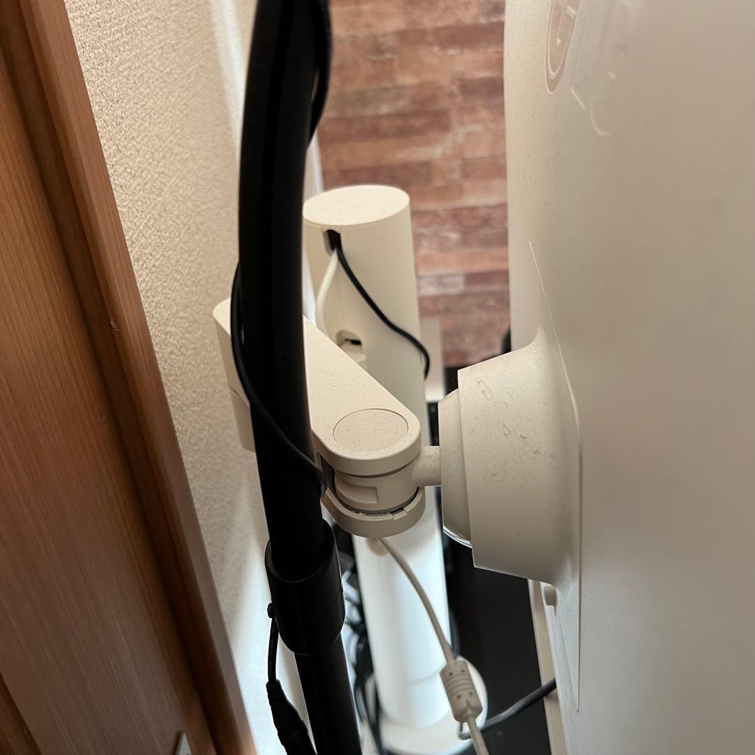 【極美品】LG 4K 31.5インチ スマートモニター 32SQ780S-W