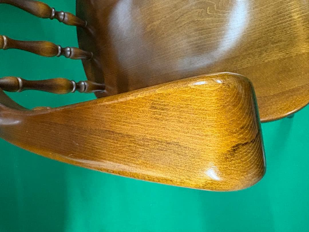 ②飛騨産業 キツツキマーク ウィンザーチェア アームチェア 椅子 イス 木製