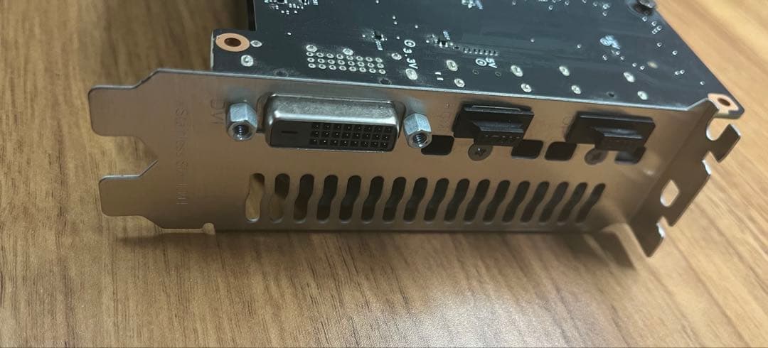 グラフィックボード・グラボ・ビデオカード ASUS GeForce GTX 1650 4GB GDDR6