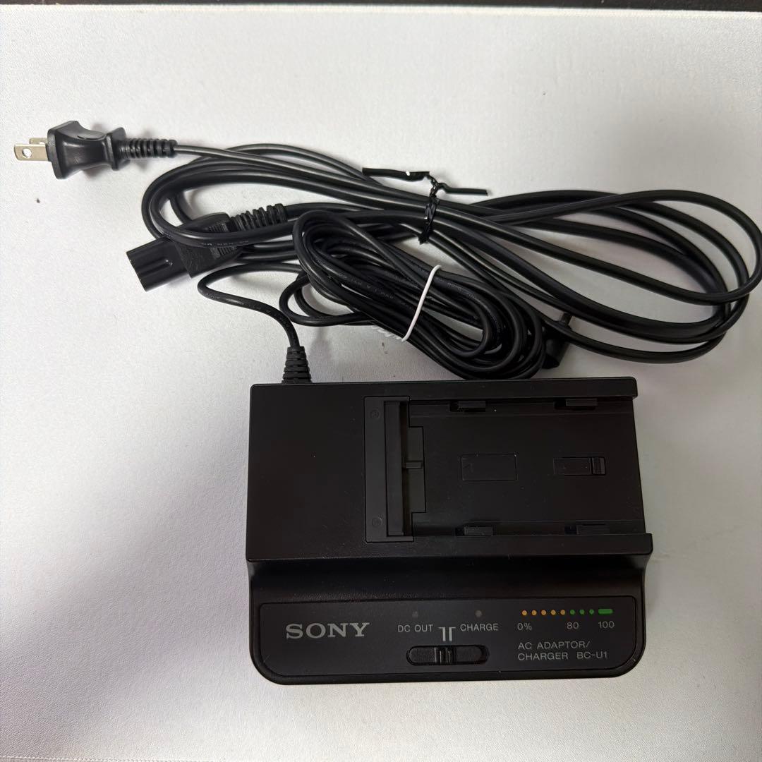 SONY BC-U1 バッテリー充電器　PXW-Z200 FX6等　BP-U70