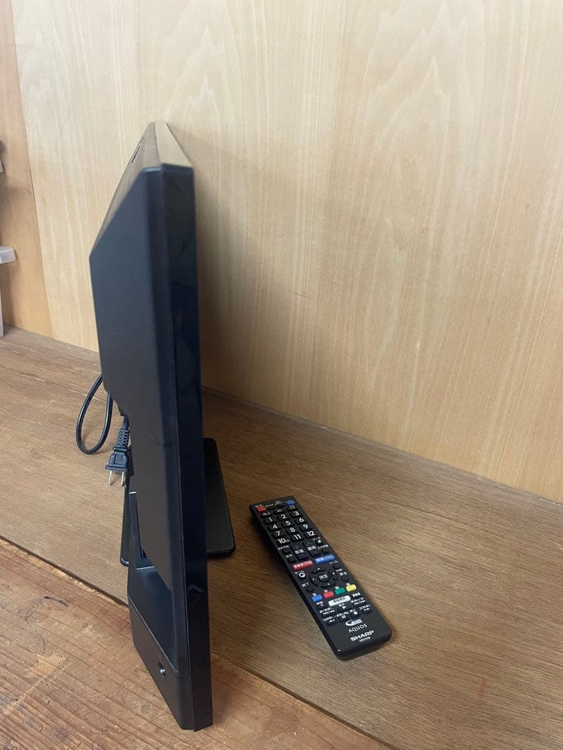 SHARP 液晶テレビ AQUOS 2T-C24DE 23年製　美品　リモコン付