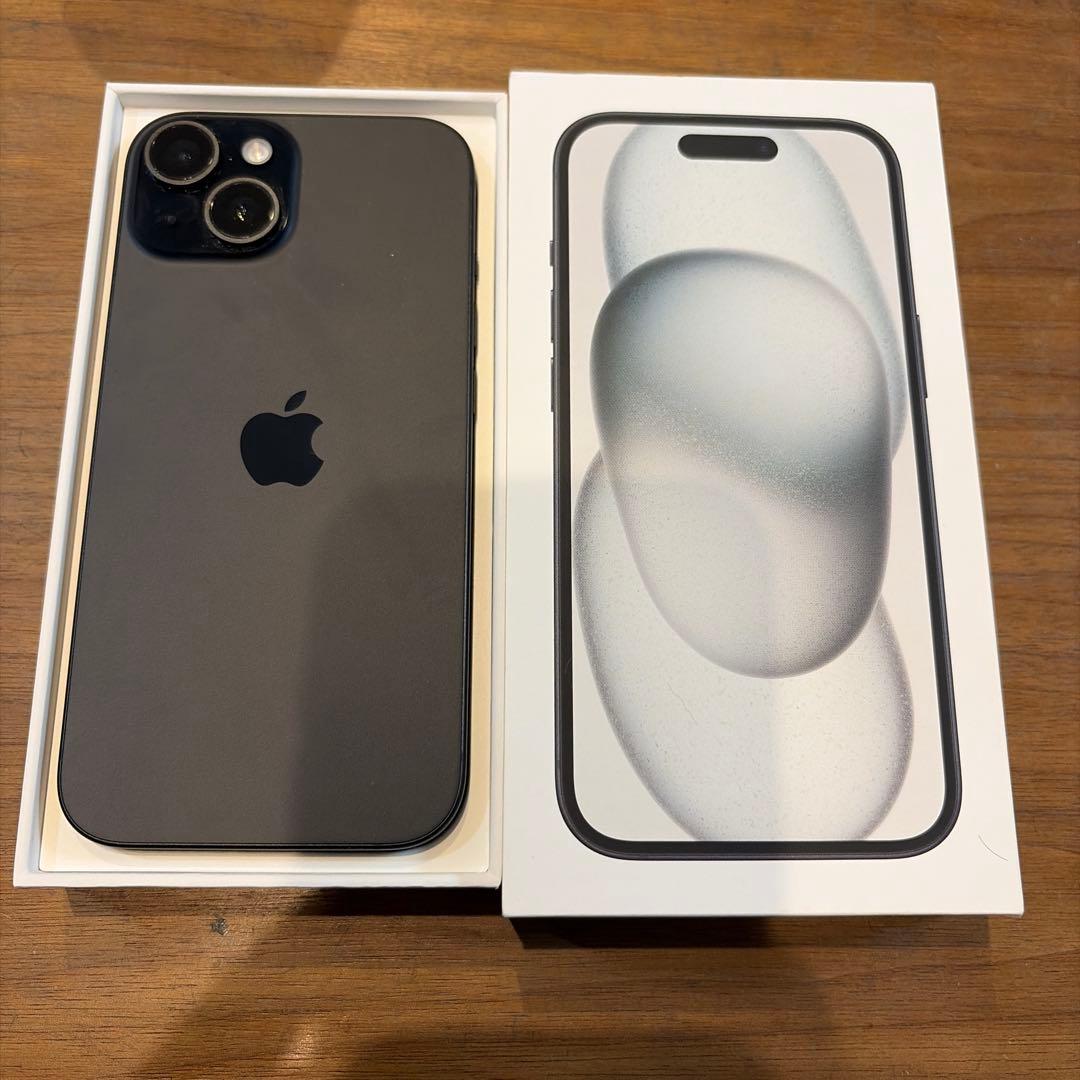 Apple iPhone 15 ブラック 本体　箱　ケーブル付属