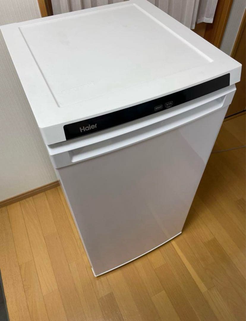 ⭐️最終セール　ハイアール　冷凍庫　Haier JF-NU102B(W)
