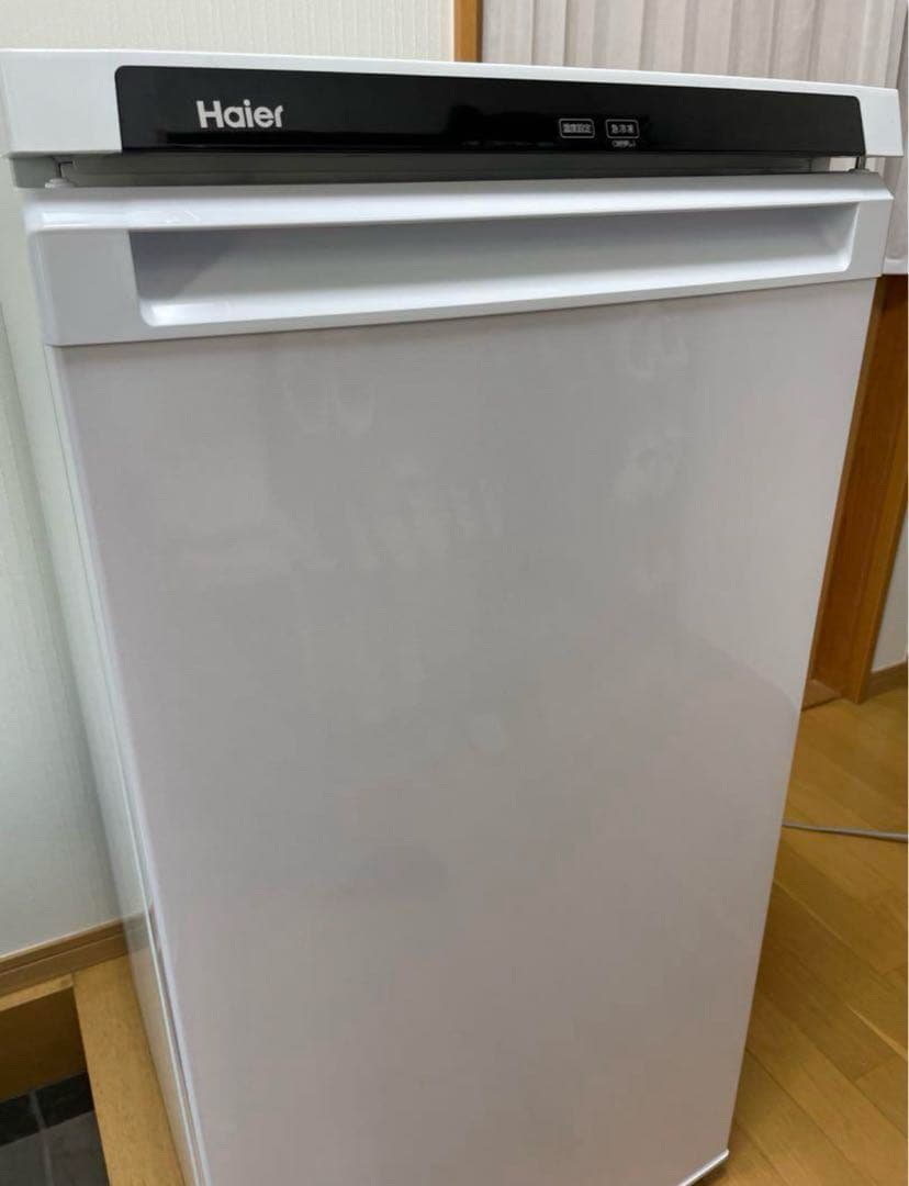 ⭐️最終セール　ハイアール　冷凍庫　Haier JF-NU102B(W)