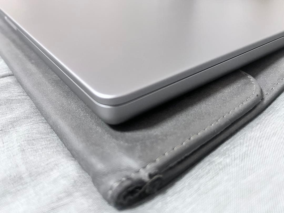 MacBook Pro 16インチ/ 16GB / 512GB /