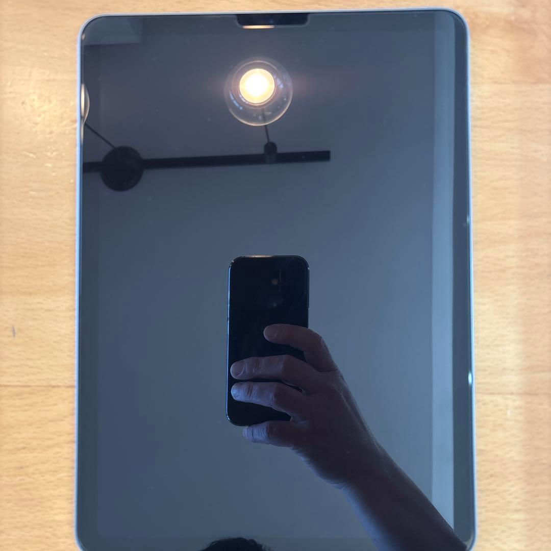 iPad Air Wi-Fiモデル（第4世代）64GB スカイブルー