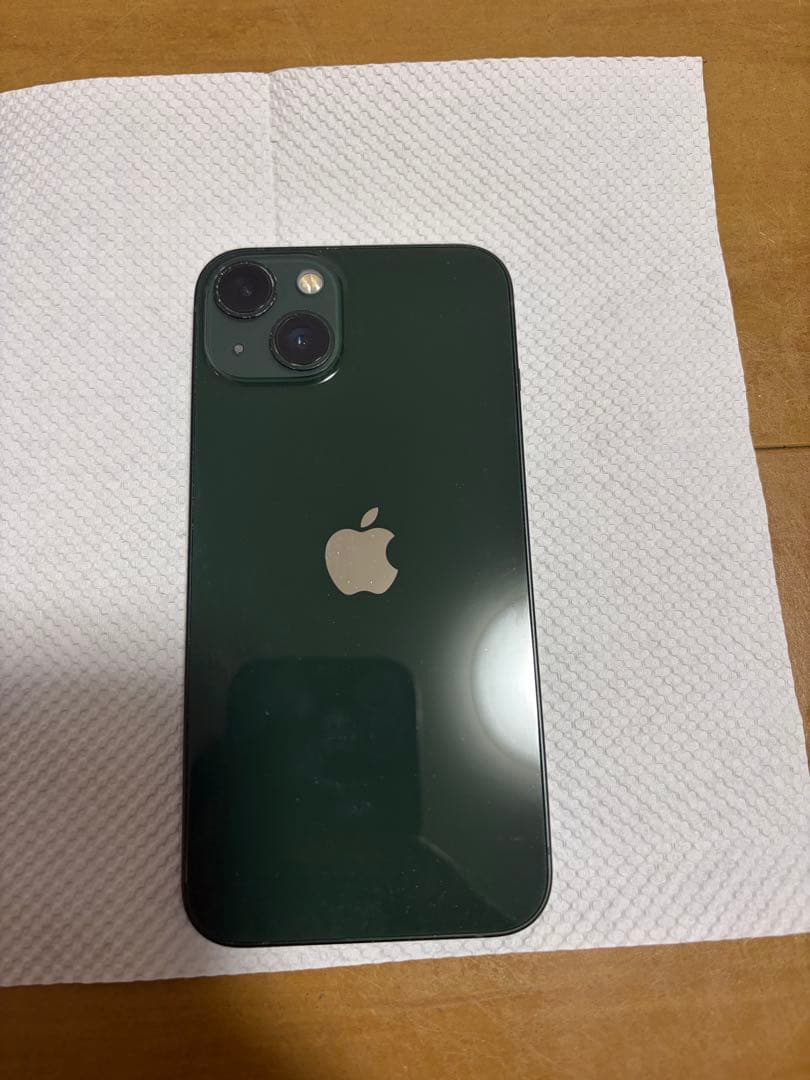 Apple iPhone 13 グリーン 本体 充電差し込み口に不具合有要交換