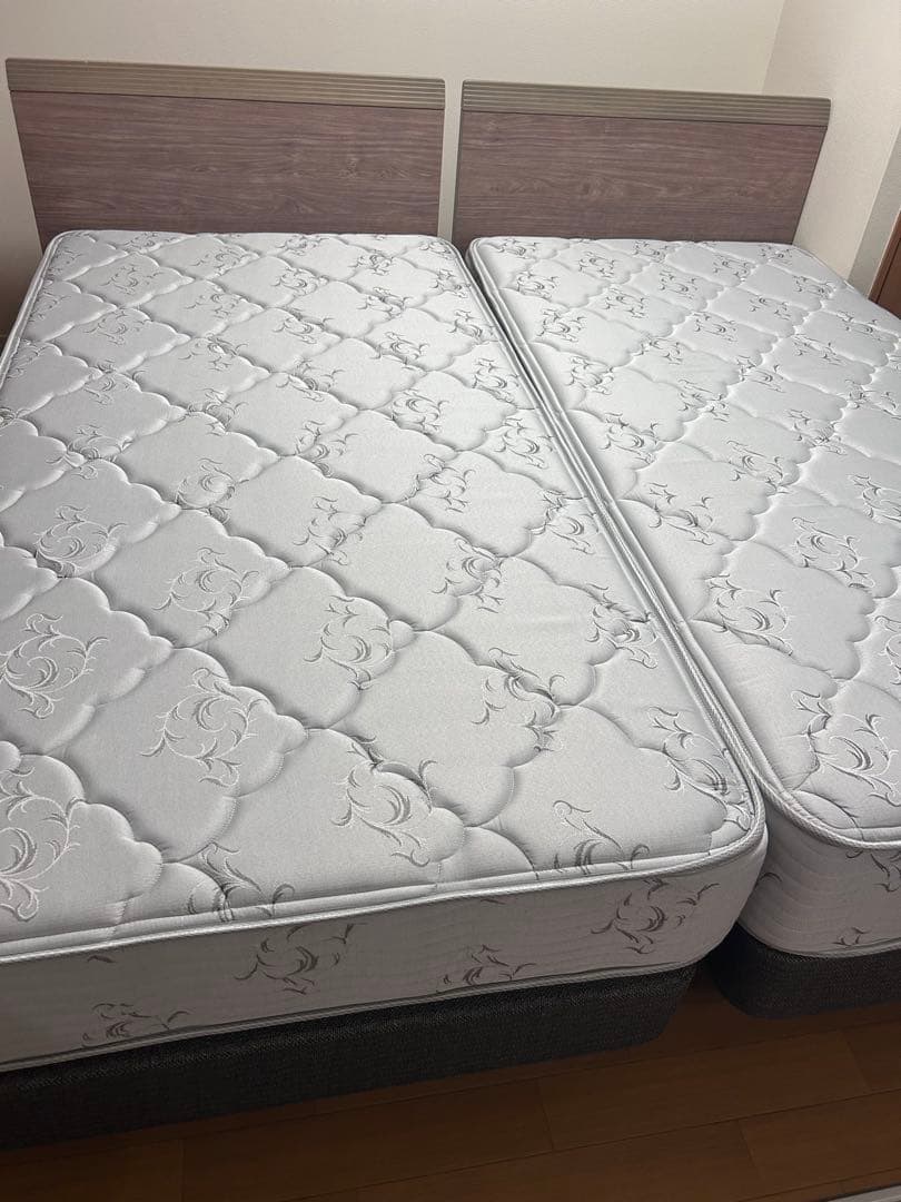 シモンズ　Beautyrest Twin collection シングル　1台分