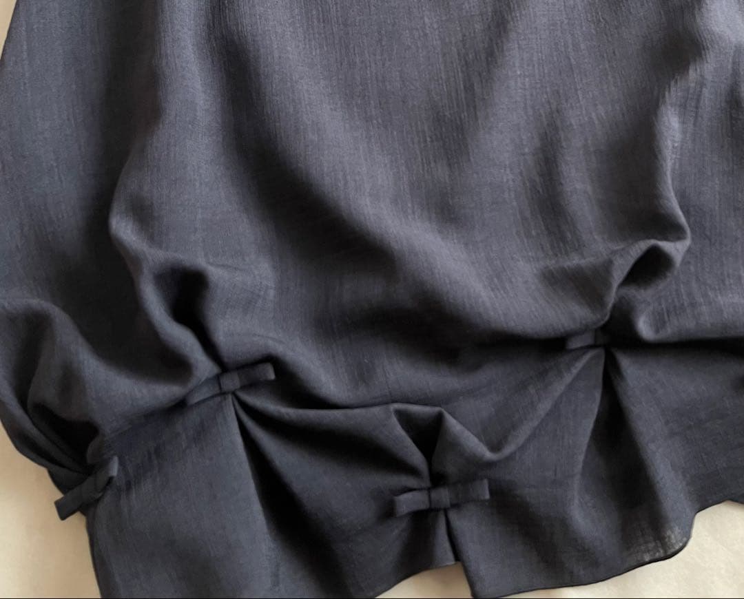 FOXEY フォクシー デイジートラベルパフ ネイビー 38 リボン付き