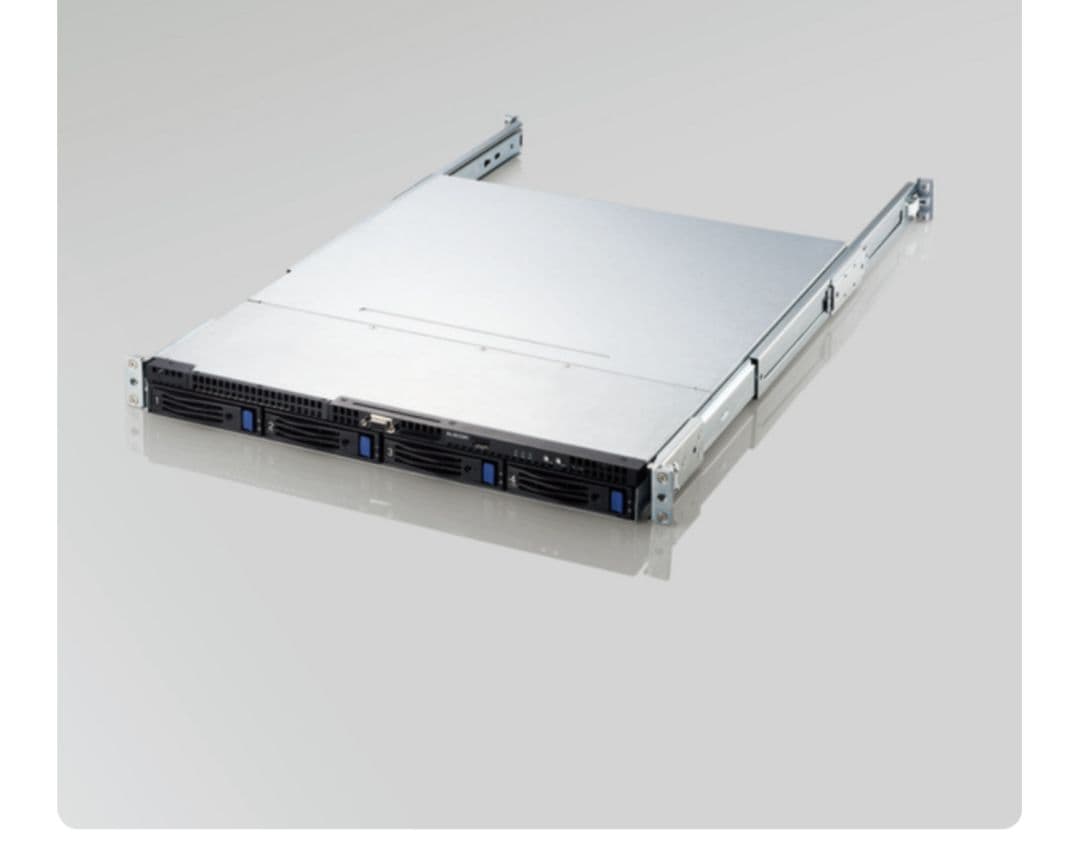 新品 1U4ベイ WSS Std 搭載 NAS 8TB