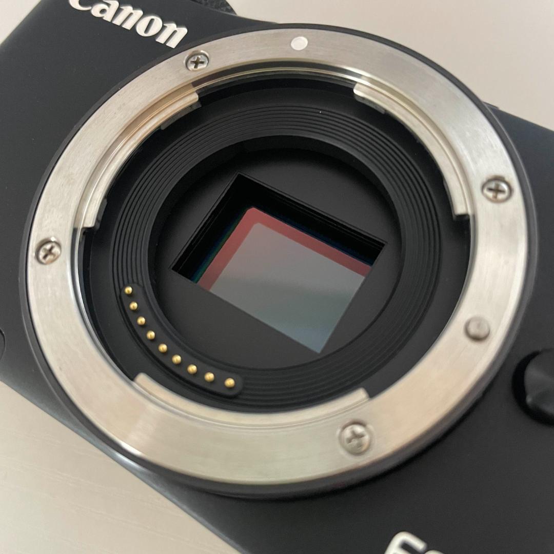 Canon EOS M10 デジタルカメラ 本体 付属品