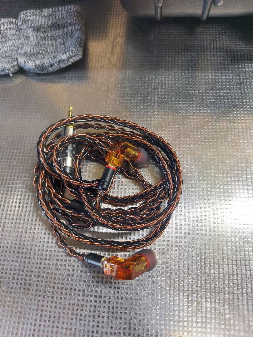 446　イヤホン11本 セット　ハードケース、cayin n5 ii 付き