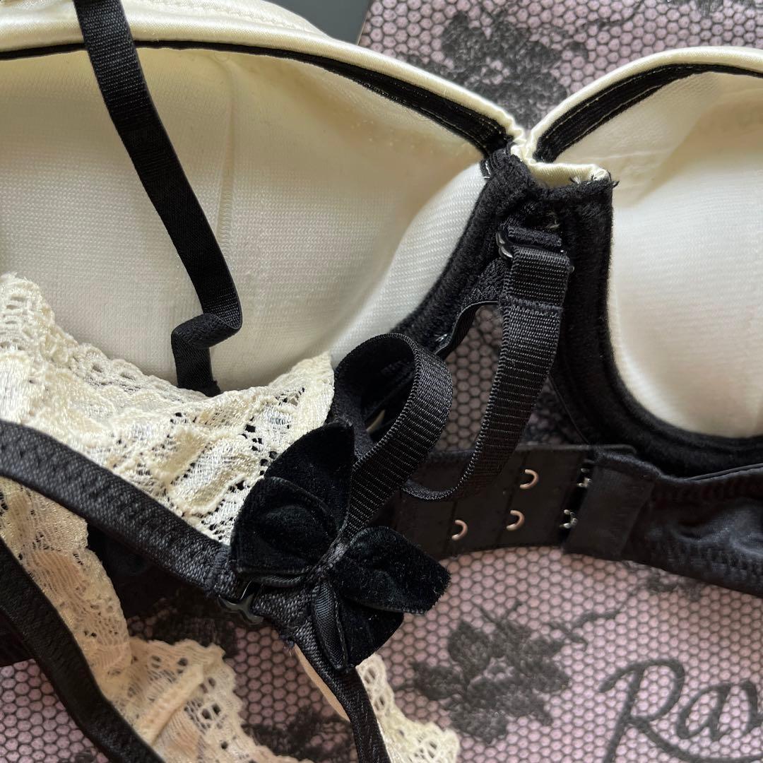 ☆Ravijour☆高級LINE幻デザイン首輪☆C65-7エロカワ首輪☆セット