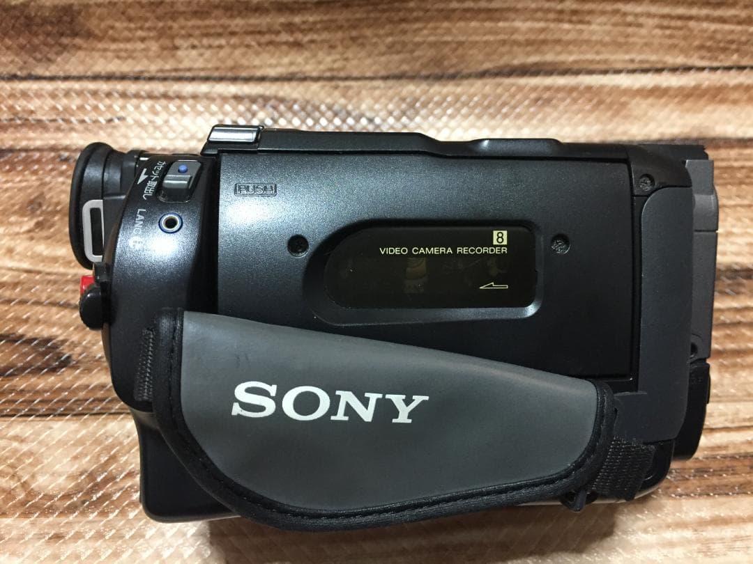 撮影再生ダビングOK　美品　SONY　CCD-TR280　付属品有　XR・Hi8