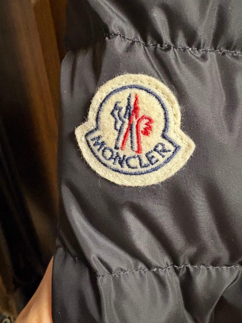 週末特別価格【極美品】モンクレール オロフィン 黒 1ダウンジャケット コート