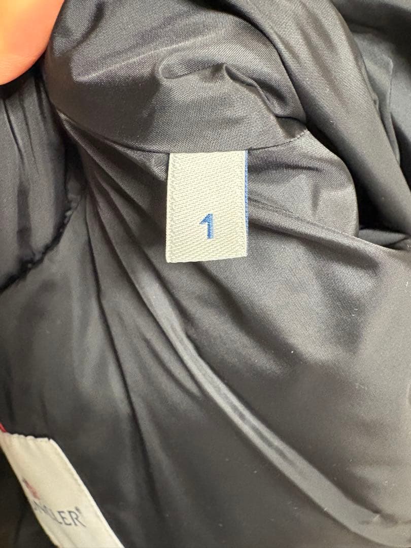 週末特別価格【極美品】モンクレール オロフィン 黒 1ダウンジャケット コート