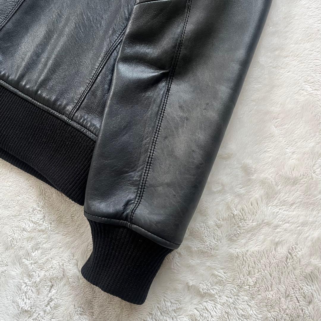 鮮烈レッド裏地✨ナノユニバース　羊革ラムレザージャケット　L キルティング　黒