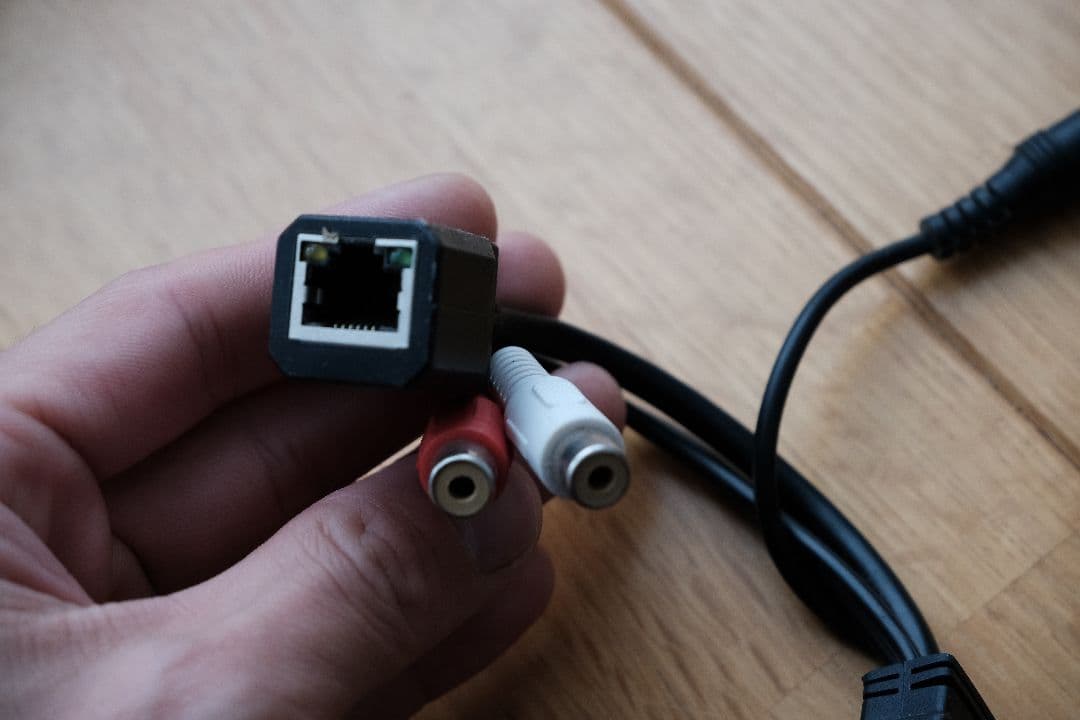 ACE ワイヤレス 防犯カメラ バリフォーカルレンズ採用 中古品