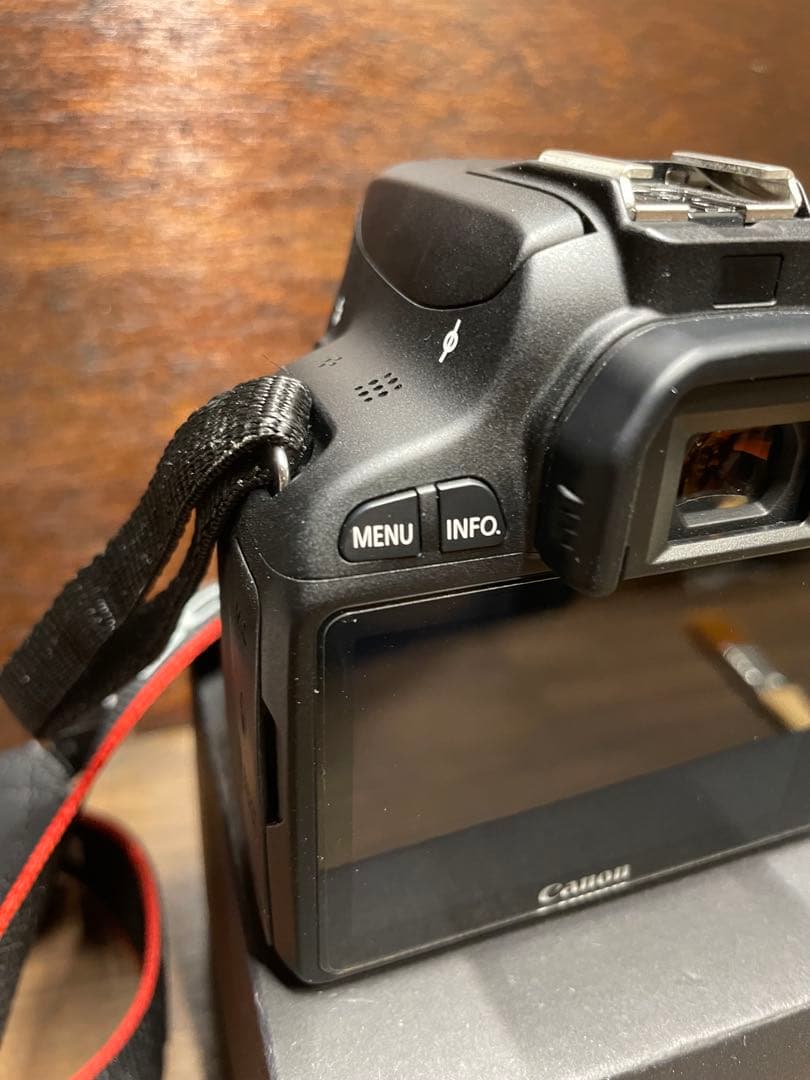 ⚠️超美品⚠️Canon EOS Kiss X7 ダブルレンズセット