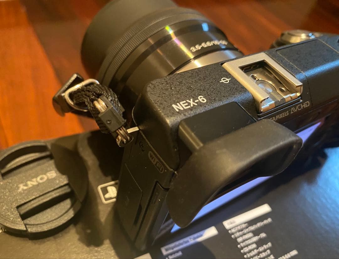 SONY α NEX-6 ミラーレス一眼カメラ 2種のレンズセット　箱・バッグ付