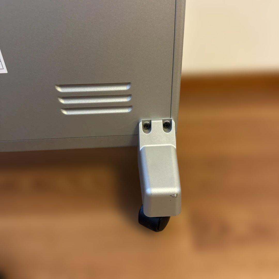 ③ 遠赤外線パネルヒーター サンルミエ キュート E800LS