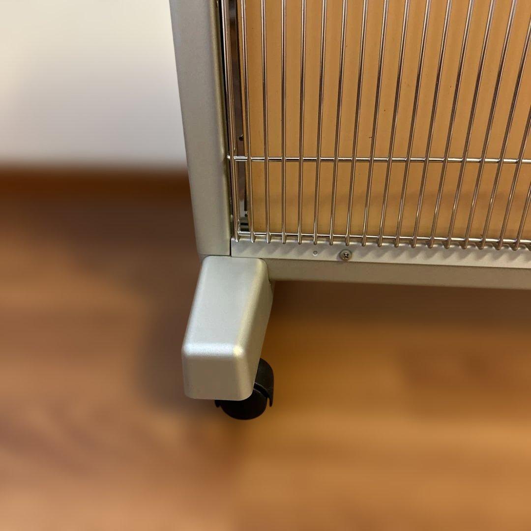 ③ 遠赤外線パネルヒーター サンルミエ キュート E800LS