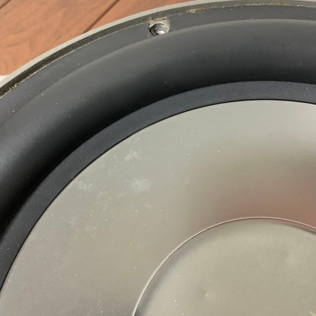 サブウーハースピーカー