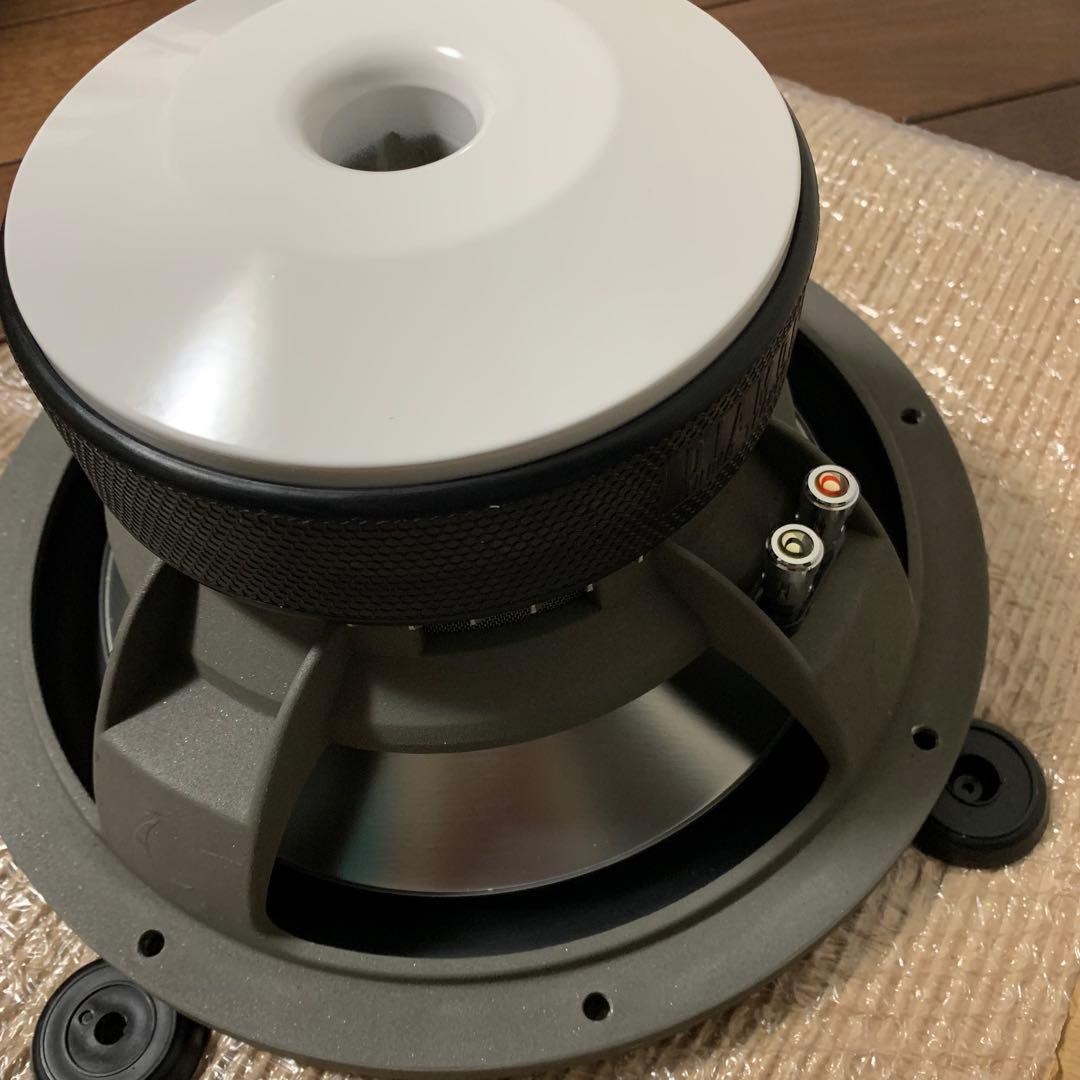 サブウーハースピーカー