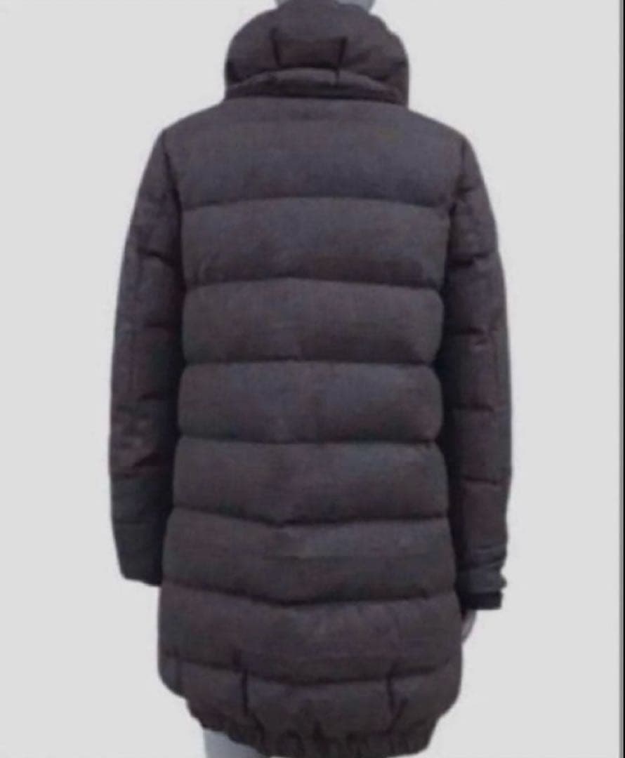 モンクレール　ダウン